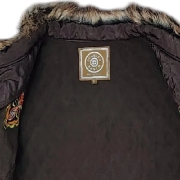 Double D Ranch Twila heavily embroidered fur trimmed vest. Incredibly rare NWOT - Picture 8 of 14